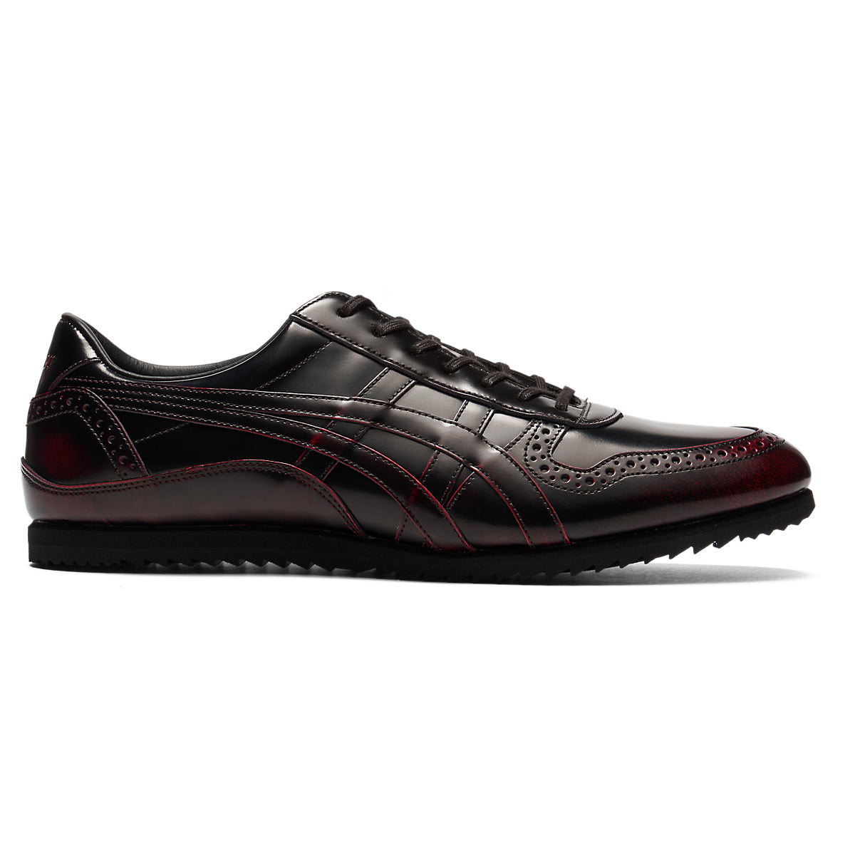 ULTIMATE TRAINER - LICORICE BROWN / CLASSIC RED - main view