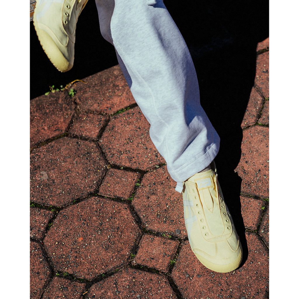 MEXICO 66 SLIP-ON - YELLOW / CREAM - view 10